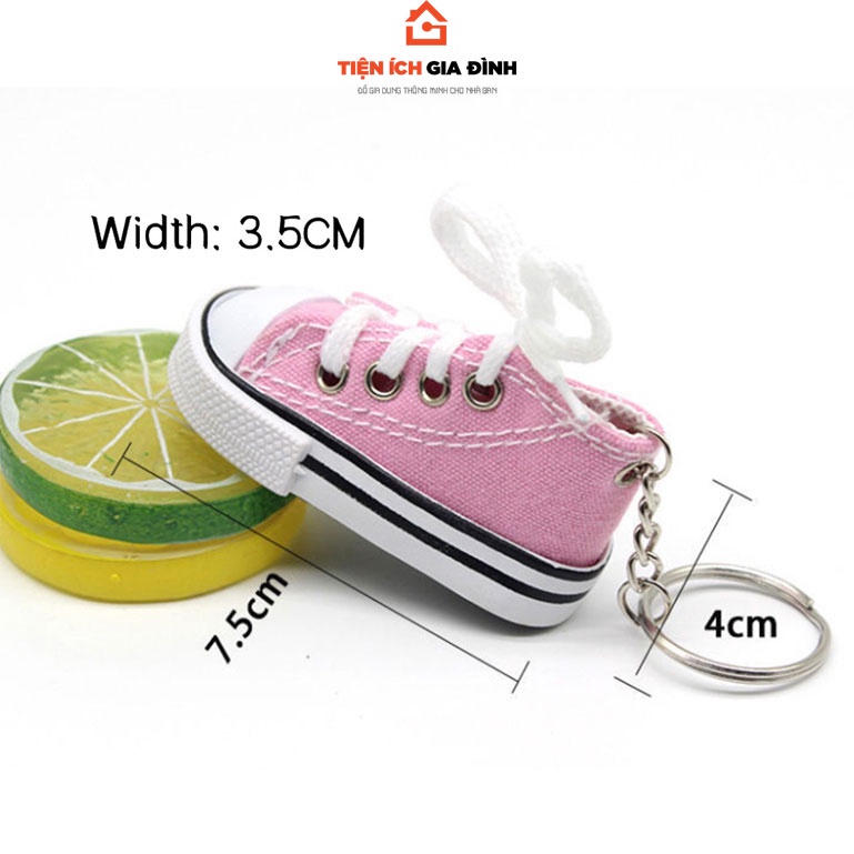 Vỏ bọc chân chống xe máy hình giày converse kèm móc khóa thể thao mini vui nhộn
