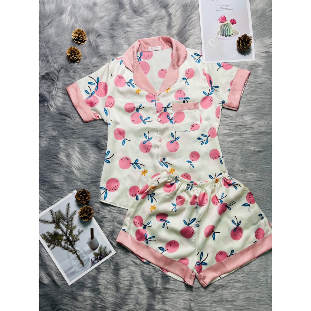 Set đồ lụa quần ngắn họa tiết dễ thương - freesize