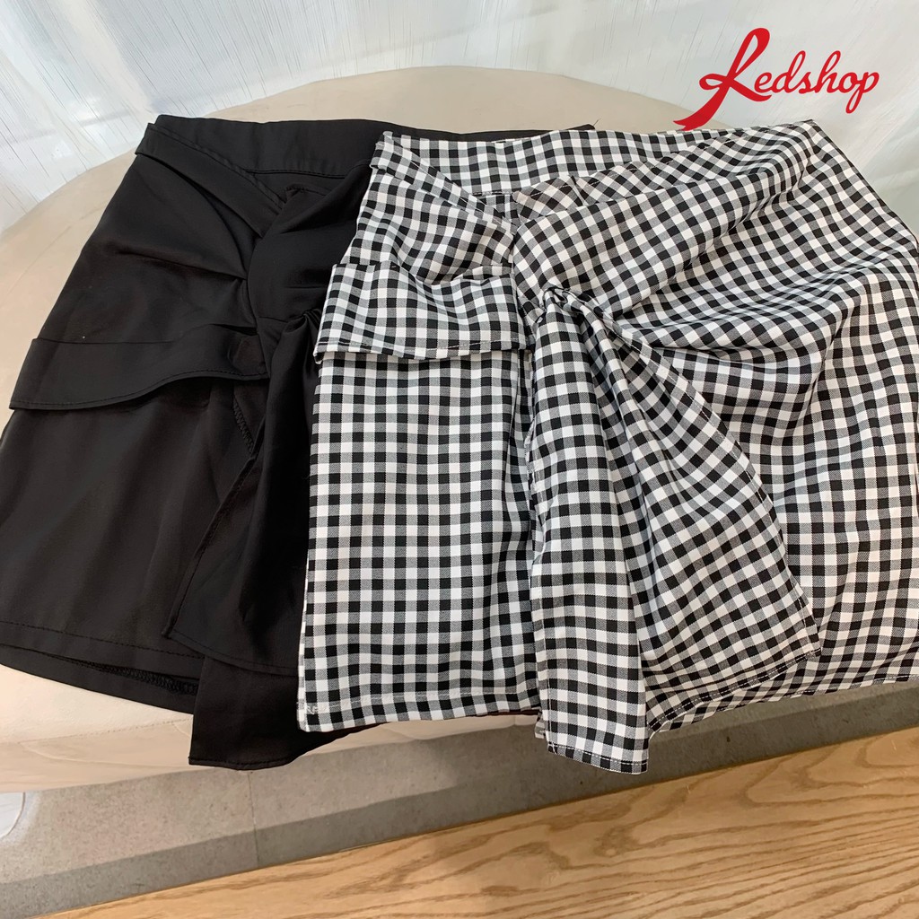 Chân Váy A Xếp Li Đen