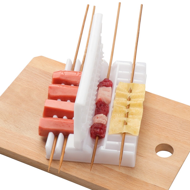 Dụng cụ xiên thịt nướng thông minh tiện ích