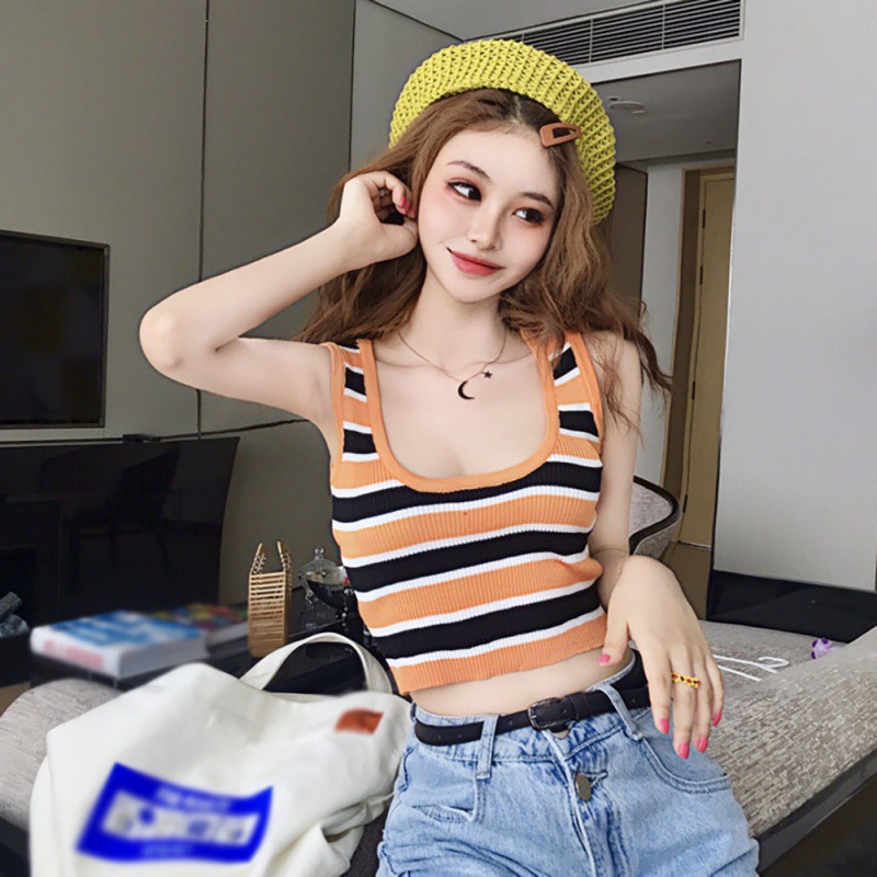 Áo Sát Nách Cổ Chữ U Hoạ Tiết Kẻ Sọc Thiết Kế Hở Lưng Quyến Rũ