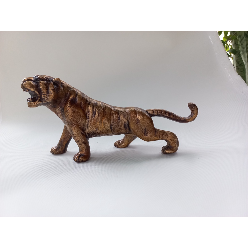 Tượng hổ đồng trưng bày phong thủy