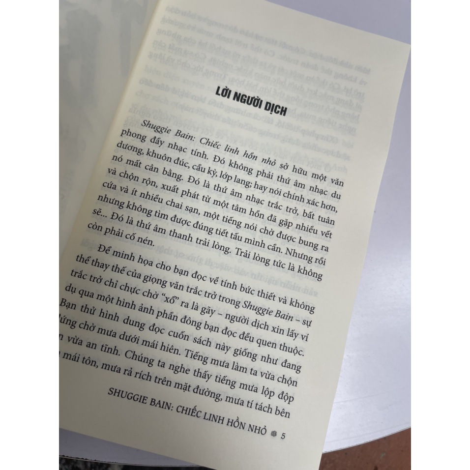 Sách- SHUGGIE BAIN - CHIẾC LINH HỒN NHỎ  –The 2020 Booker Prize – Douglas Stuart – Trần Quốc Tân dịch