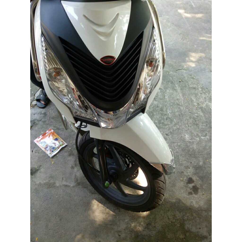 Mặt nạ xe Vision kiểu SH 2014-2020