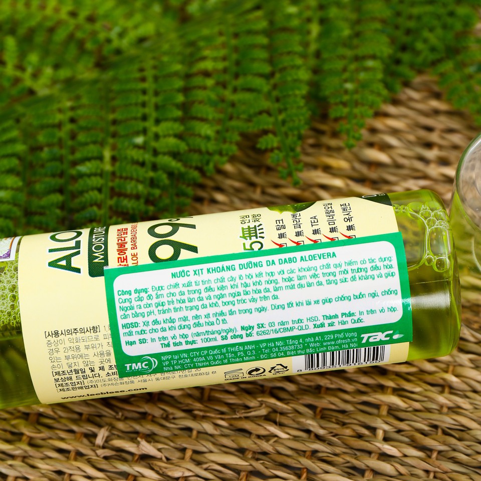 Nước xịt khoáng cấp ẩm dưỡng da Dabo Aloe vera 100ml