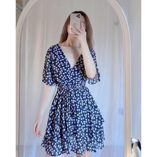 Jum hoa nhí cổ V