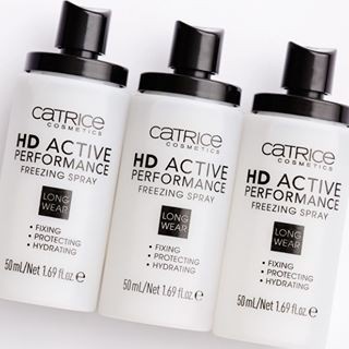 Xịt khoáng khóa nền Catrice HD Active Performance Freezing Spray 50ml