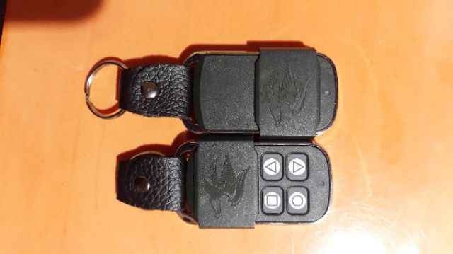 Điều khiển cửa cuốn Đại bàng chống nước Đa năng học tay đang dùng thông minh 433-315-365-336 mhz