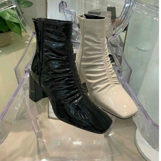 Giày boot nữ/ giày boot cổ thấp 7cm da nhăn bóng hai màu đen kem trắng cực sang chảnh đế vuông mũi vuông