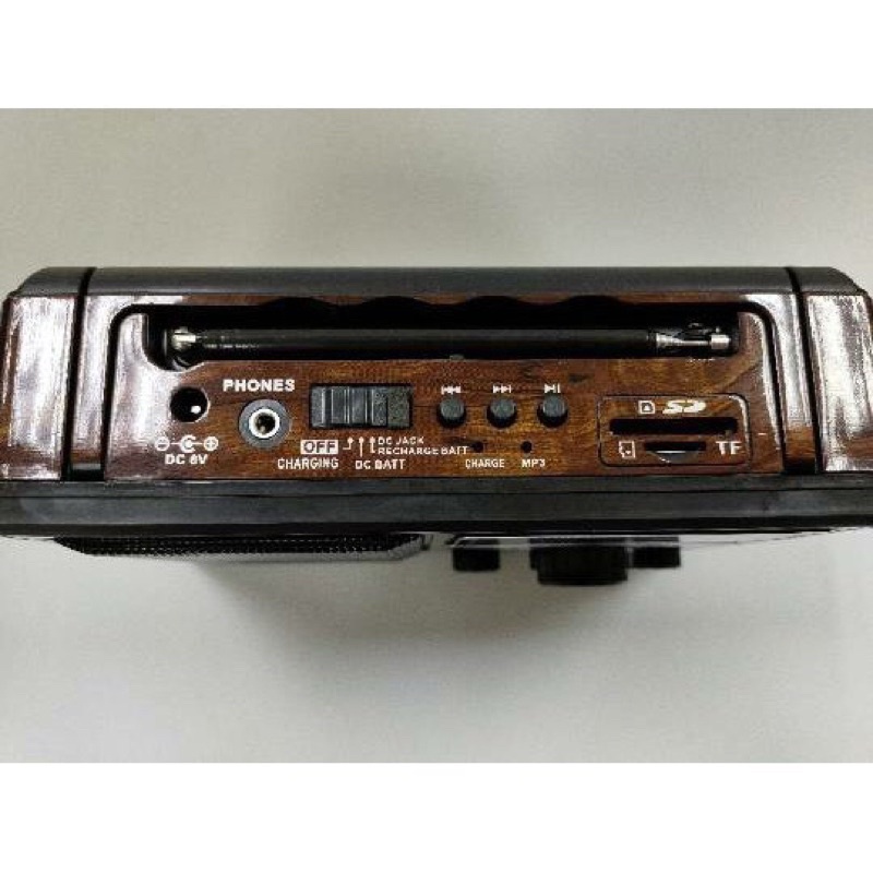 Đài Radio DAICAT DC-9999UAR Hỗ Trợ Bluetooth Và Khe Cắm Thẻ Nhớ USB