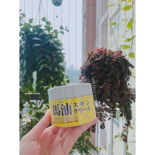 (BILL SIÊU THỊ) KEM DƯỠNG DA LOSHI MỠ NGỰA MOISTURE SKIN CREAM HORSE OIL LOSHI 220G