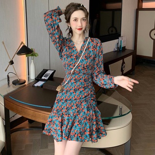 Đầm tay dài cổ chữ v phối bèo họa tiết hoa thời trang mùa thu mới 2021