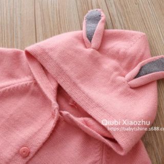 Áo khoác len cho bé gái mềm mịn