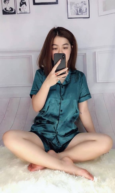 Dài cộc satin thiết kế | BigBuy360 - bigbuy360.vn