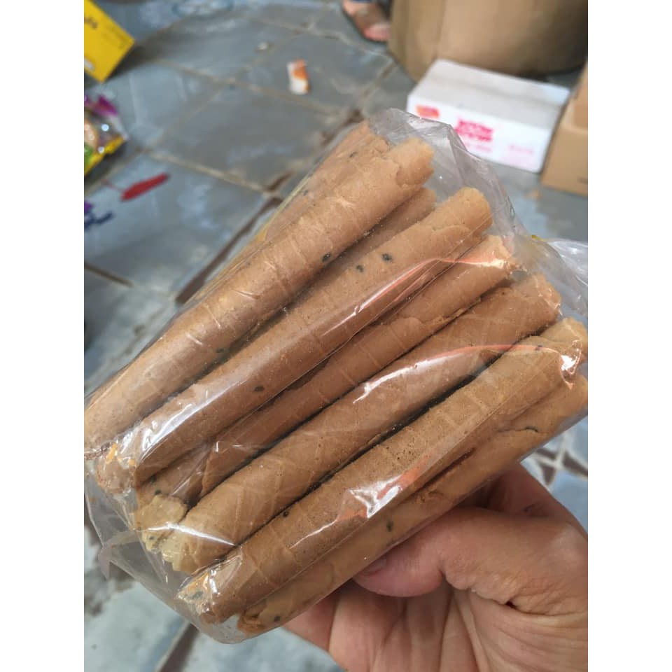 Bánh quế vừng đen cổ truyền ( 1 túi khoảng 70 cái)
