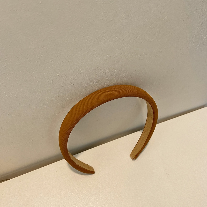 Cài tóc màu sắc đáng yêu cho bé gái