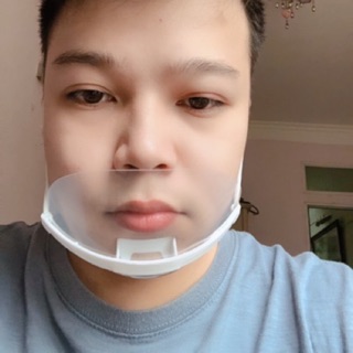 Khẩu trang nhựa trong suốt hộp 10 chiếc