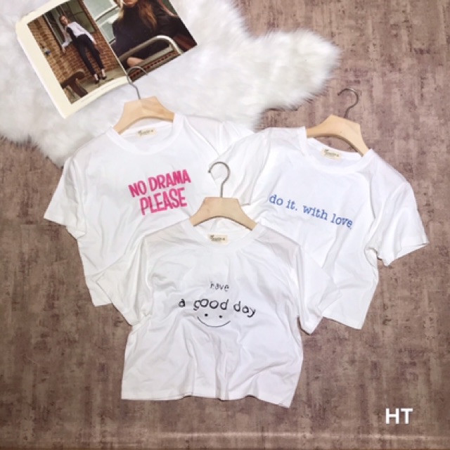 Áo phông croptop Thái Lan hình chữ xinh xắn 2 màu đen, trắng( chọn hình ngẫu nhiên) | BigBuy360 - bigbuy360.vn