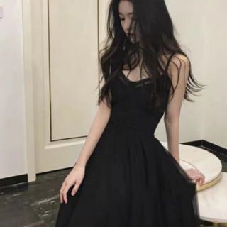 Đầm 2 dây lưới