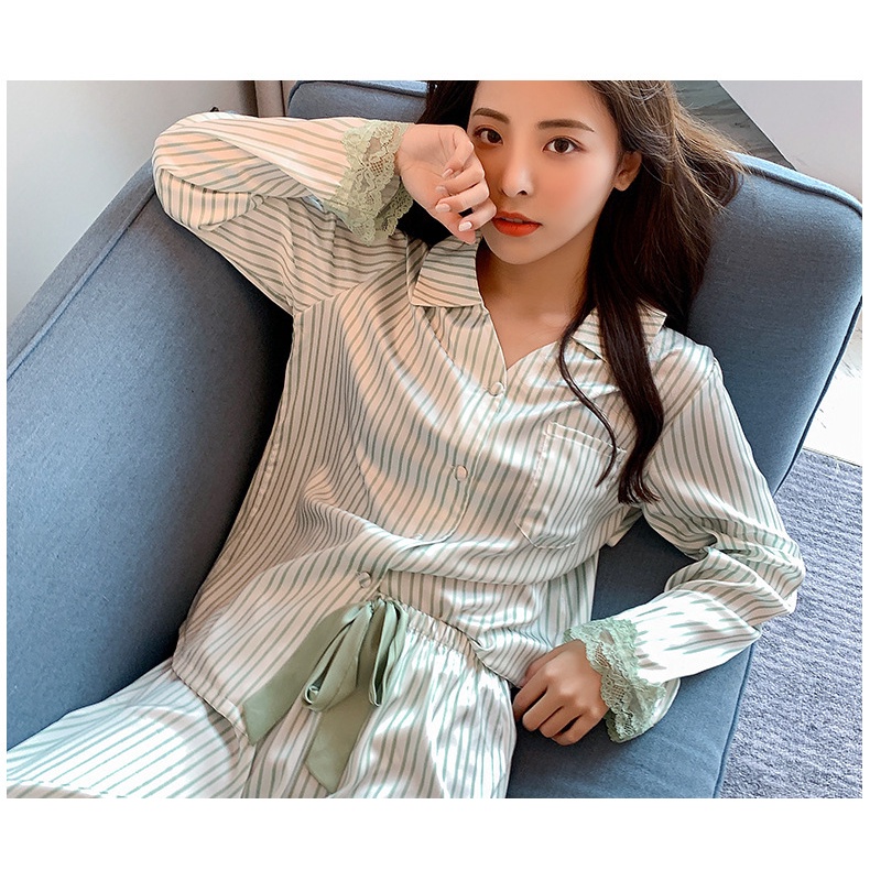 Bộ Đồ Ngủ Pijama Tay Dài Phối Ren Họa Tiết Kẻ Sọc Ngọt Ngào Thời Trang Xuân Thu Cho Nữ