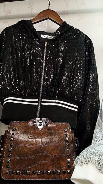 Áo khoác bling bling | BigBuy360 - bigbuy360.vn