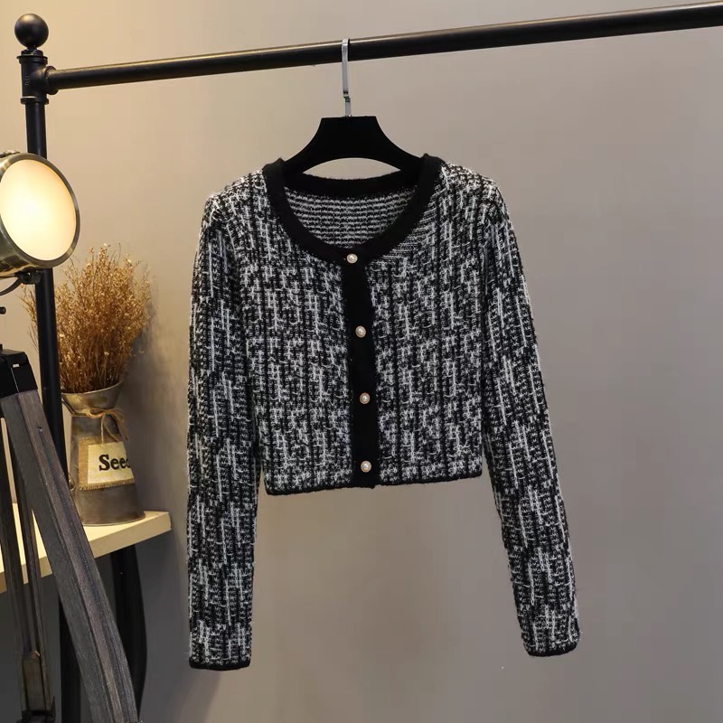 Áo khoác cardigan nữ ngắn dệt kim mỏng tay dài họa tiết kẻ ô phong cách Hàn Quốc