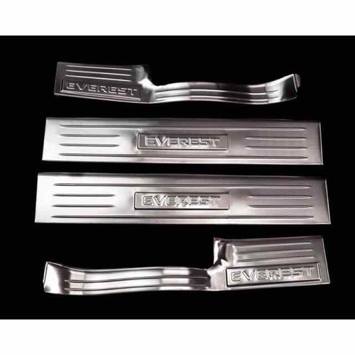 Ốp bậc trong inox xe Everest 2018-2019-2020