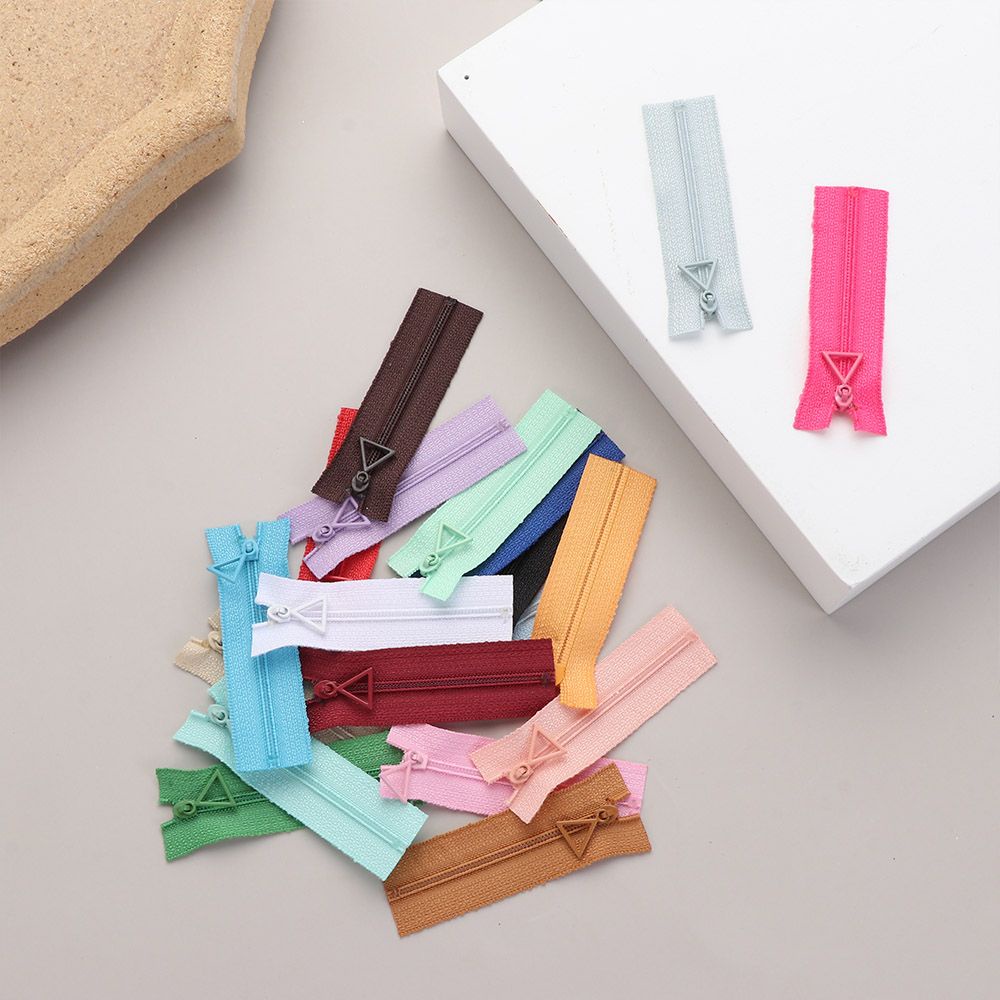 Bộ 5 dây khóa kéo mini đầu tam giác kích thước 6 cm gồm 20 màu dùng may quần áo búp bê thủ công DIY ROW