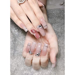 hoa khô ẩn gel nail