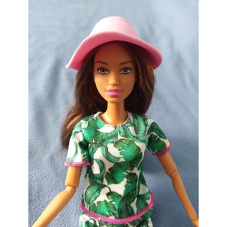Phụ kiện cho búp bê barbie