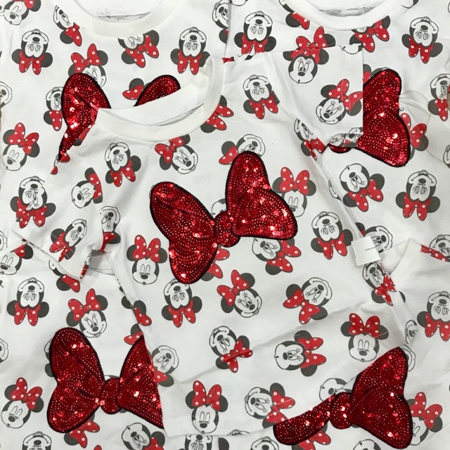 Áo cộc Zara hoạ tiết Mickey đính cườm nơ