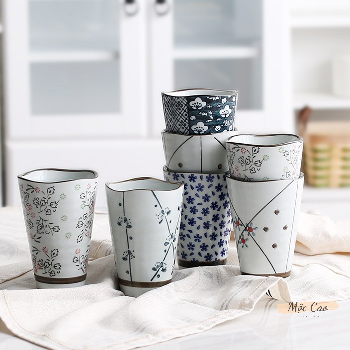Bộ cốc uống nước, Bộ 5 cốc uống trà bằng sứ 300ml phong cách Nhật, cốc sứ vẽ tay kèm hộp quà tặng 2021