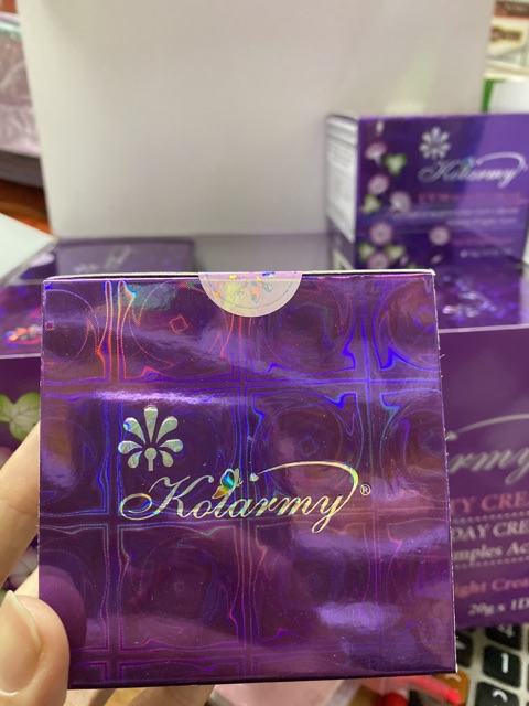 (Sỉ) KOLARMY BEAUTY CREAM UV/30 ANTIRICH WHITENING DAY CREAM REMOVE PIMPLE ACNES.