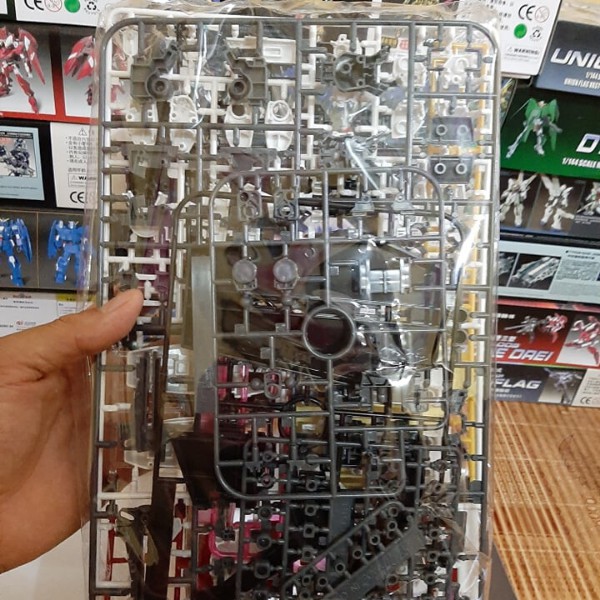 Mô Hình Lắp Ráp Gundam Virtue HG 1/144