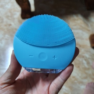 Máy rữa mặt forclean forever  lina mini 2 (có dây sạc)
