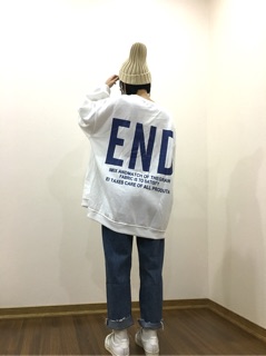Sweater end