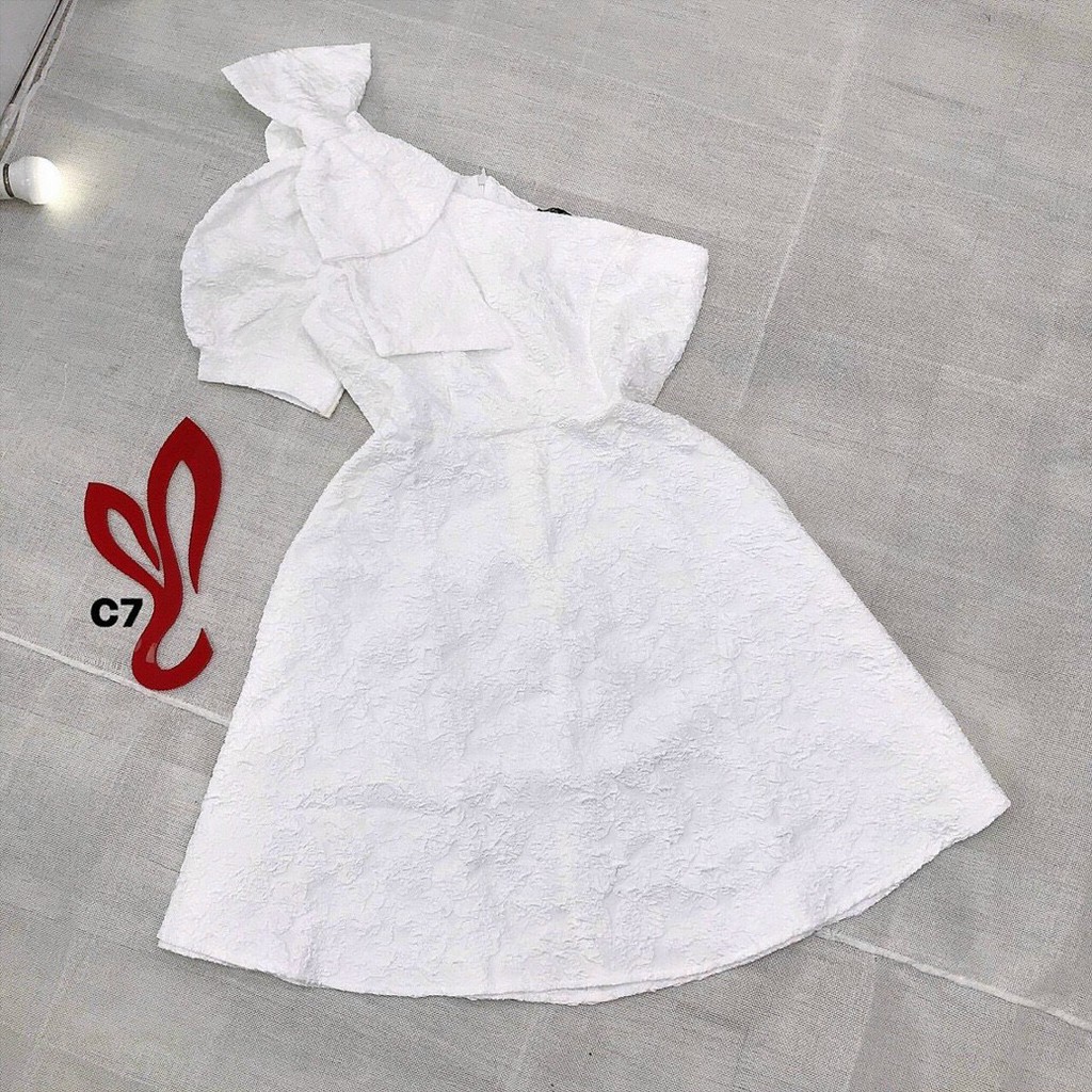 [GA02] Đầm Lệch Vai Vải Gấm Dự Tiệc, Họa Tiết Dập Nổi, 2 Màu Đen, Trắng, Hồng, Xanh - HÌNH THẬT | BigBuy360 - bigbuy360.vn