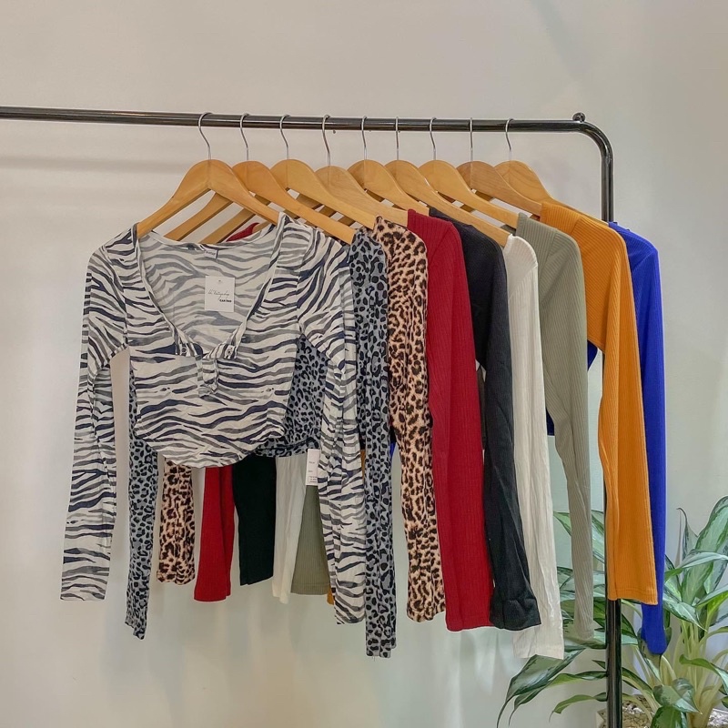 Nút bấm vạt bầu tay dài