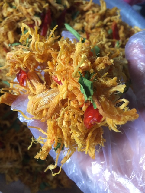 SỈ 10 HŨ [ 500 gram ] KHô Gà Lá Chanh Ngon Loại Khô Vừa ( ko nhãn tem ) | BigBuy360 - bigbuy360.vn