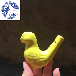 Chim sứ thổi còi