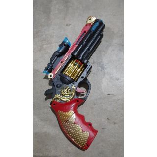 Súng pin đồ chơi cho trẻ