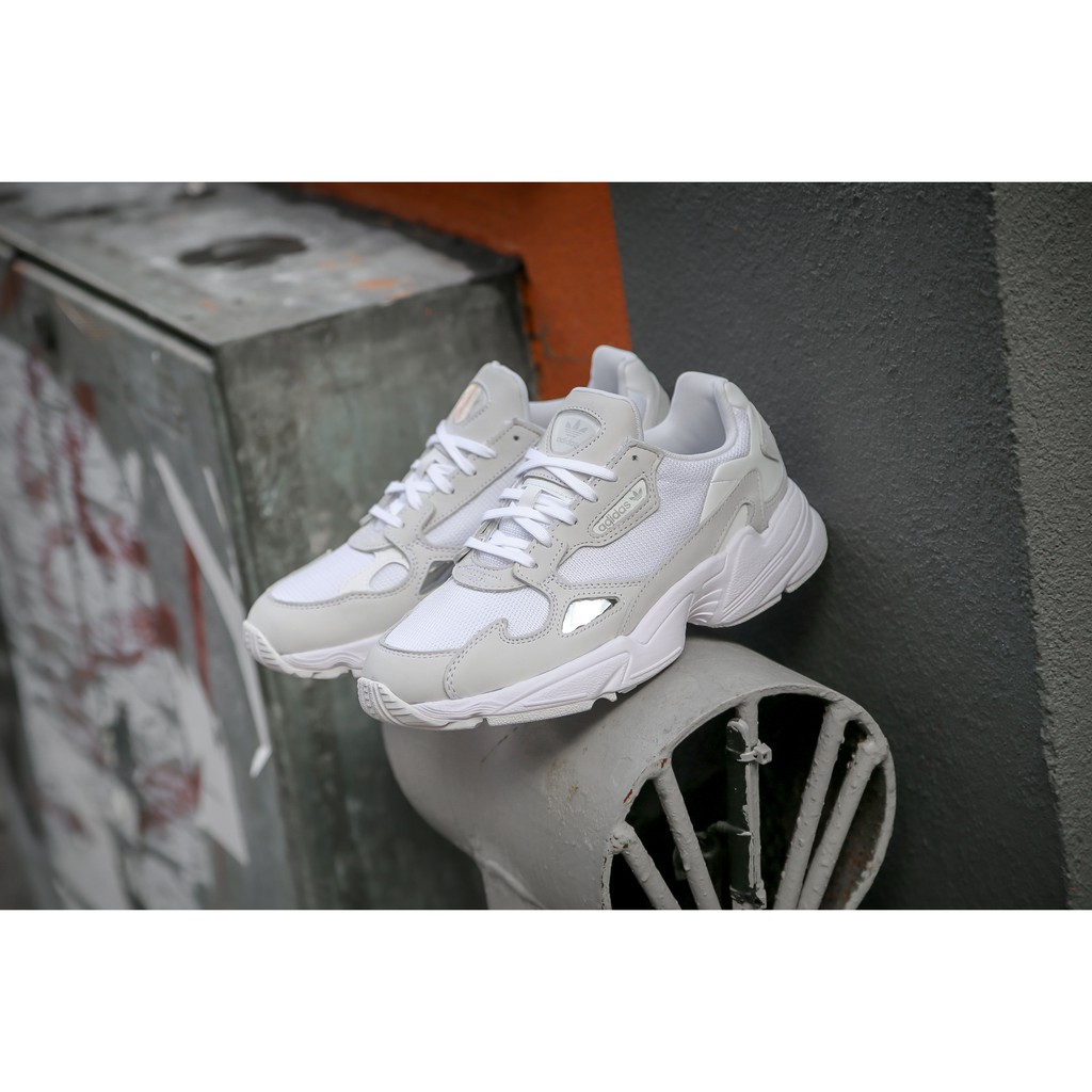 Giày thể Thao ADIDAS FALCON WHITE SILVER – B28128 Chính Hãng 100%