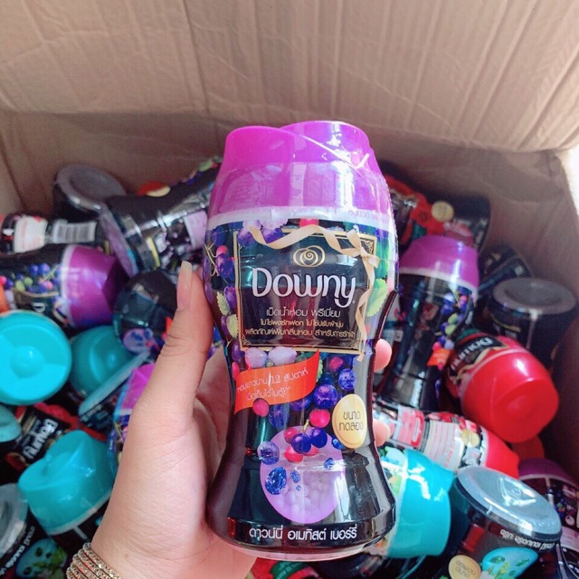 Viên xả vải Downy Thái