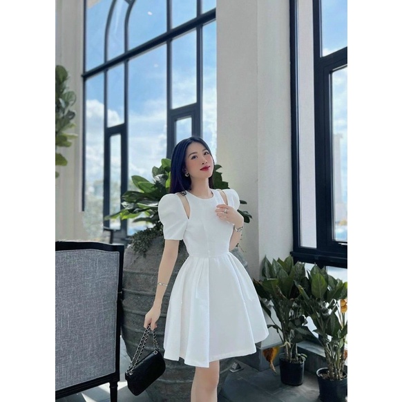Đầm Xòe Xếp Ly Khoét Vai Dự Tiệc Trẻ Trung - D0580
