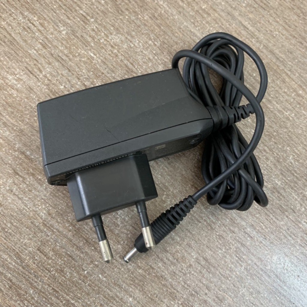 Sạc Nokia “ĐẦU TO” zin chính hãng dùng cho các dòng điện thoại cổ. Phụ kiện Nokia cổ. (sản phẩm hiếm)