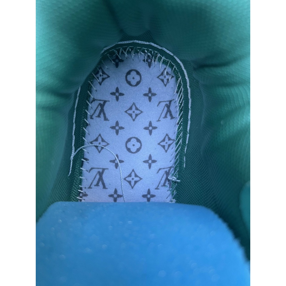 Giày Thể Thao Sneaker LV Vân Chìm Đai Ngang Hoạ Tiết Fullbox