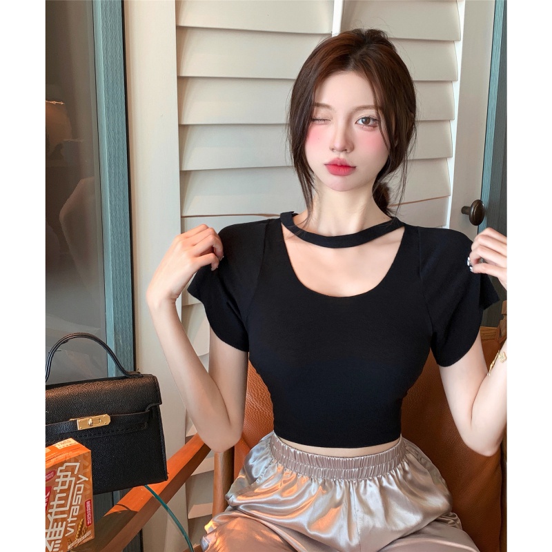 Áo Croptop Tay Ngắn Màu Sắc Thanh Lịch