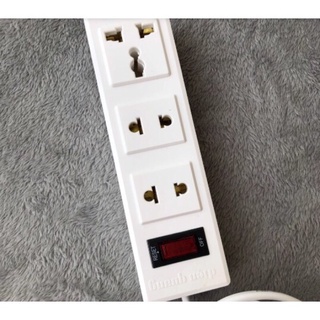 Ổ cắm điện 3 lỗ chịu tải cao 2500W cao cấp Điện Quang ĐQ 002A  dây 2m, 5m, màu trắng