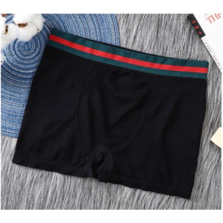 Hộp 3 Quần Lót Sịp Đùi Nam Cotton Dáng ÔmThoải Mái Thấm hút Freesize &lt;70kg SN02