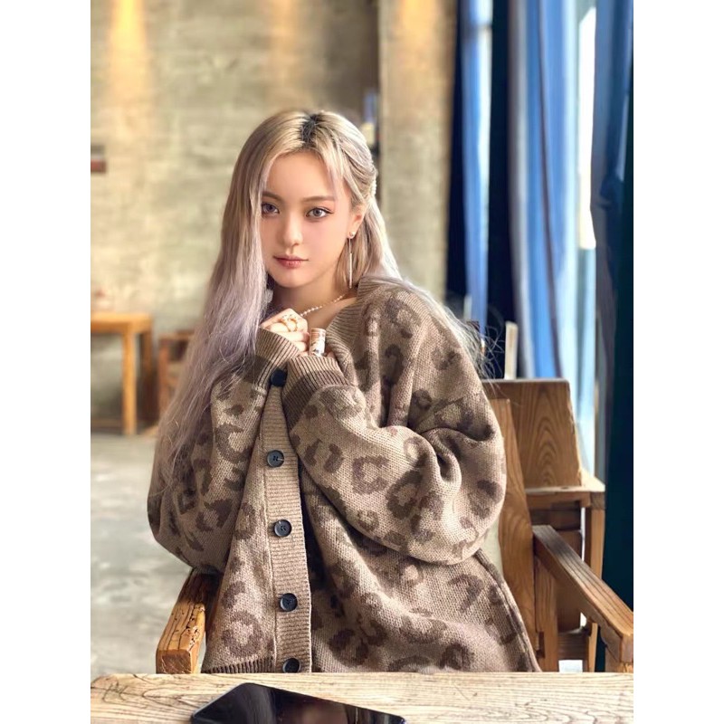 (Sẵn Xám) Áo Cadigan hoạ tiết da báo dáng Oversized cho Nam và Nữ Ulzzang | BigBuy360 - bigbuy360.vn